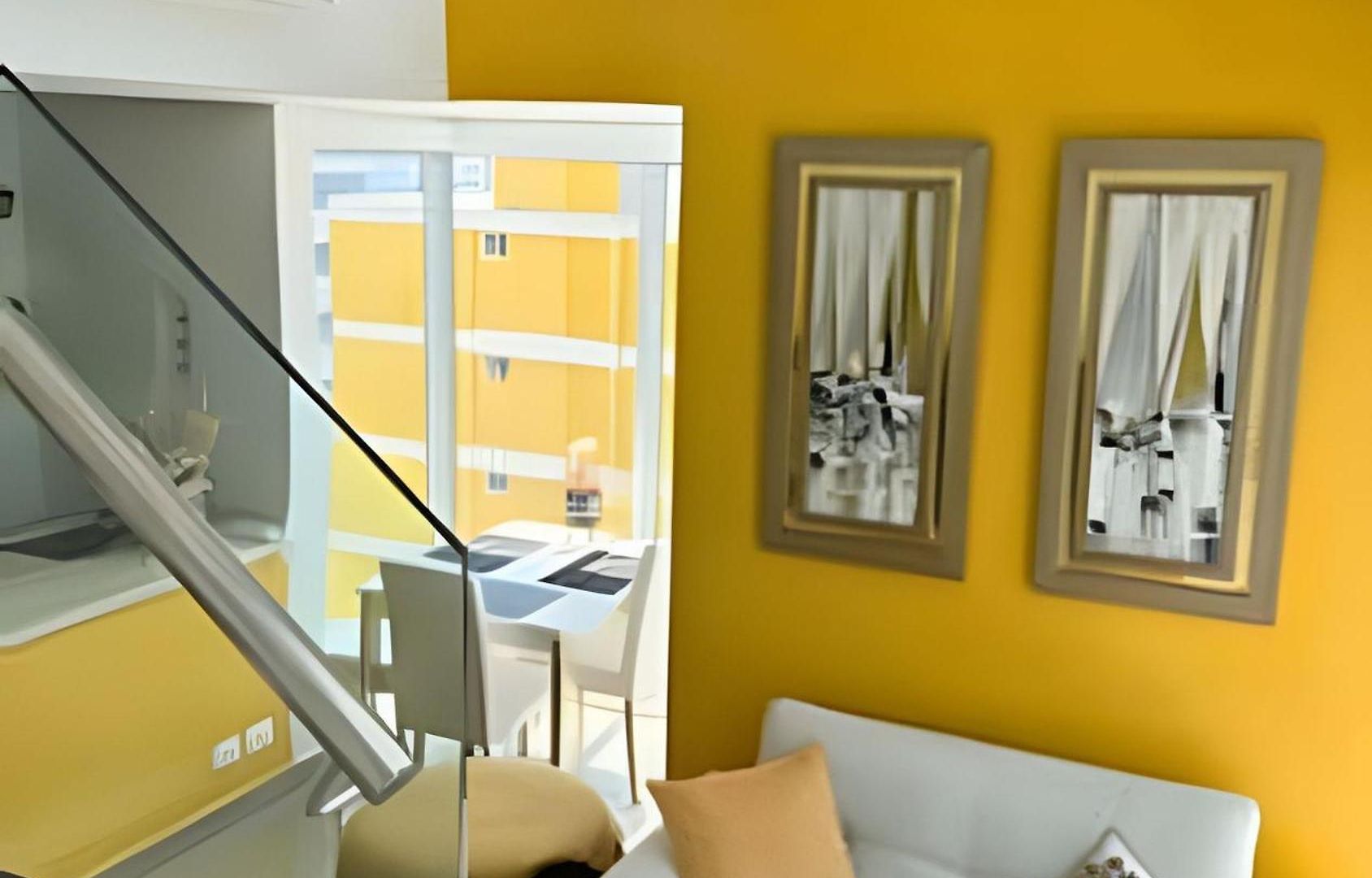 Charming Loft Near The *