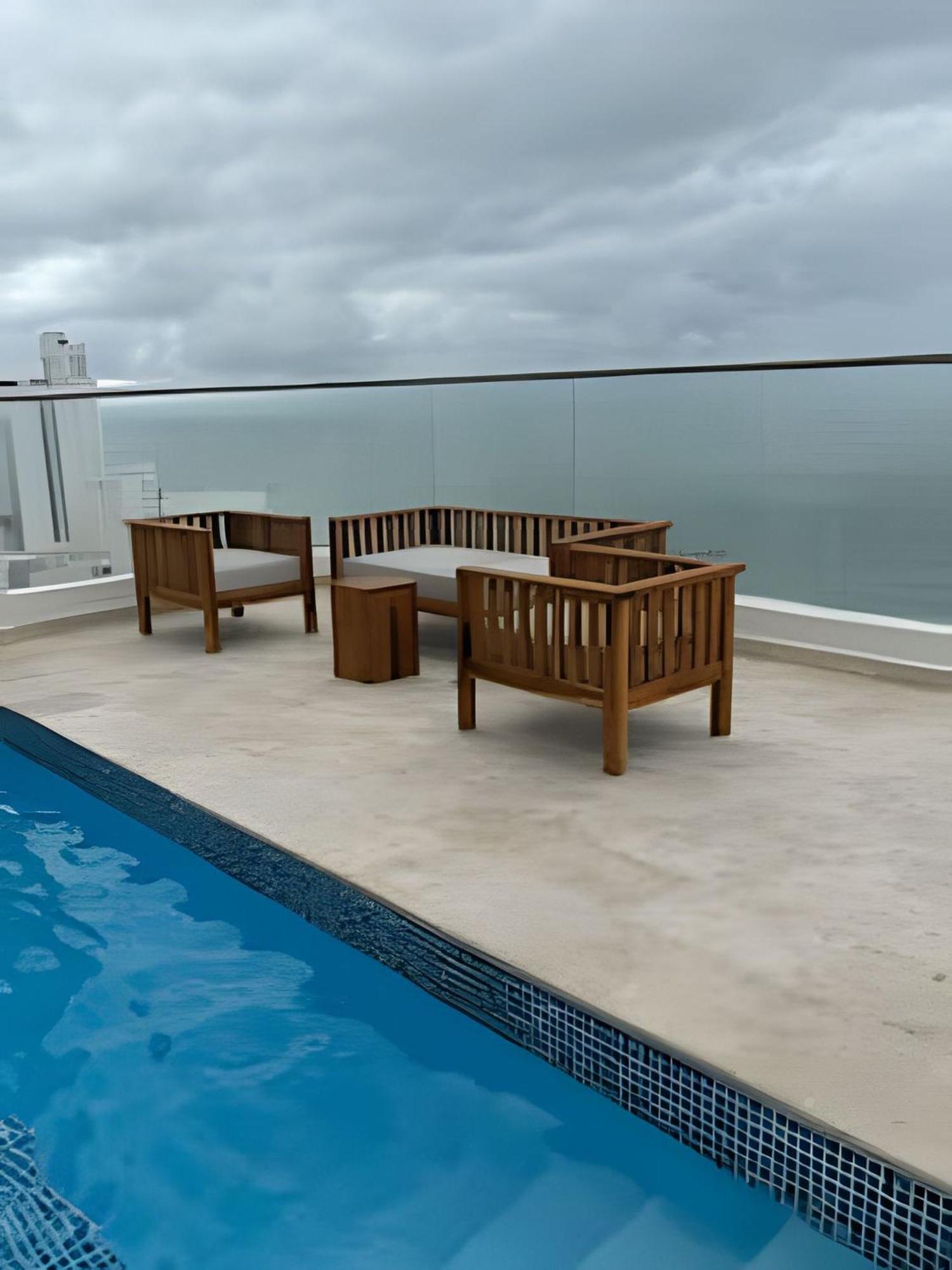 Charming Loft Near The Apartamento Cartagena